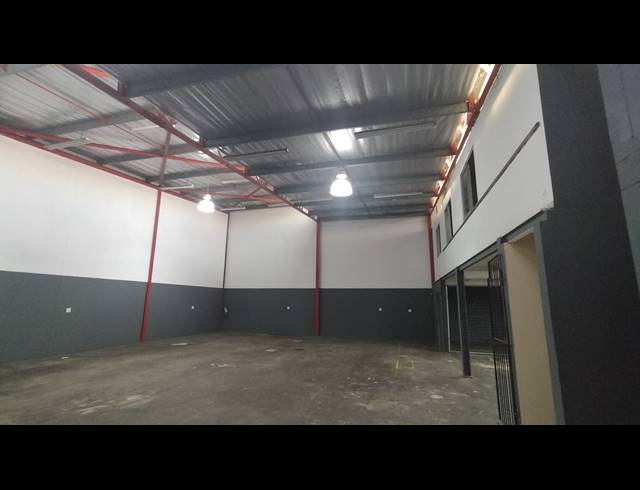 433M² STORAGE UNIT TO LET IN SPRINGFIELD PARK